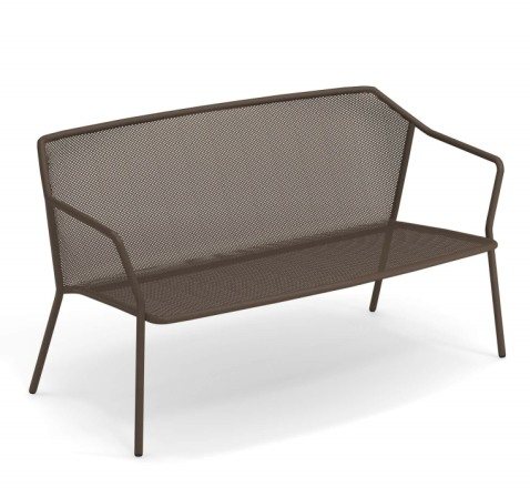 Pillar 2 — contract bench by Inngrain Furniture