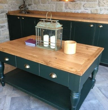 The Red Lion — furniture by Inngrain
